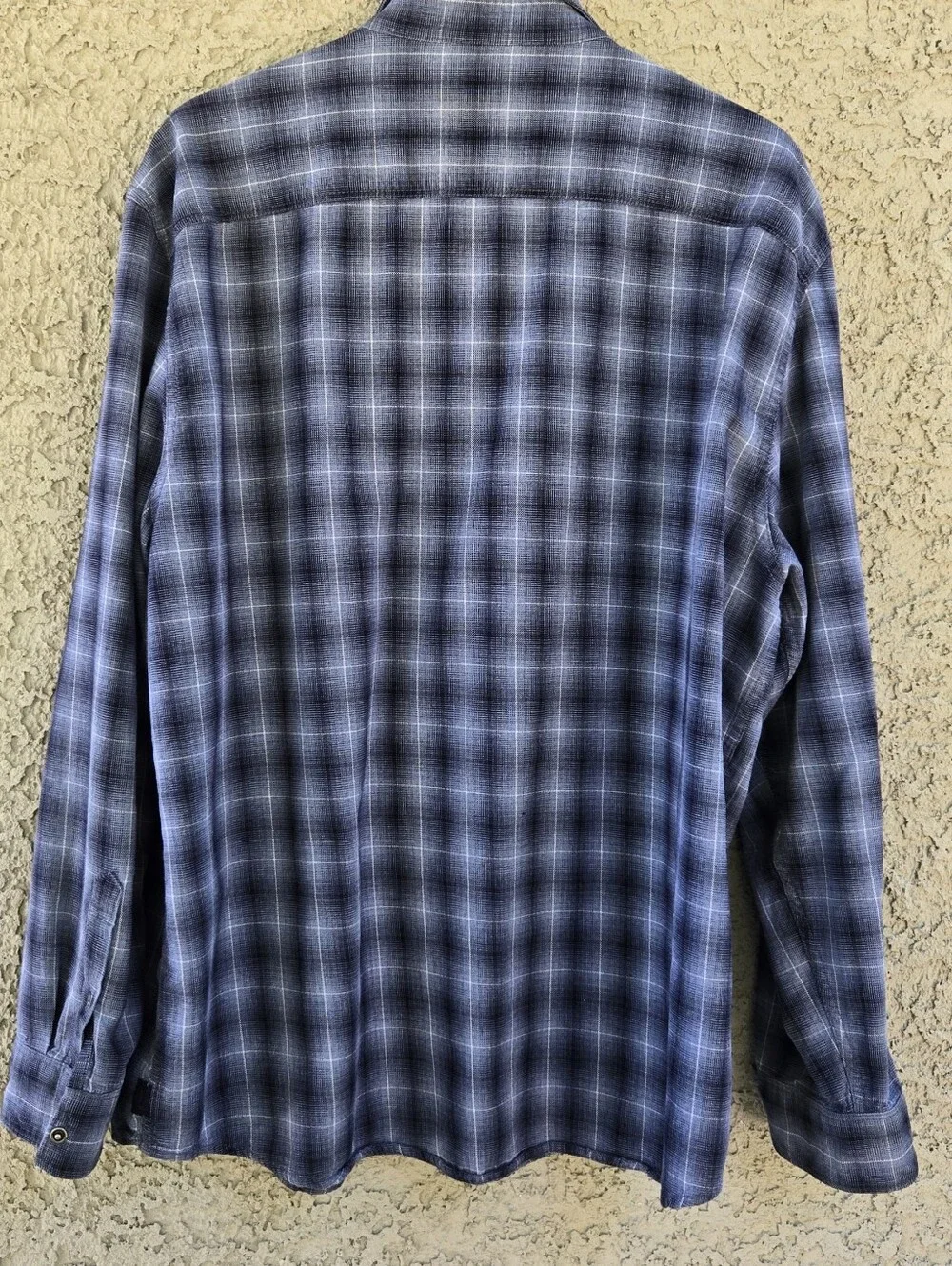 Calvin Klein Jeans Men's Navy and Black Plaid Button-Down Shirt